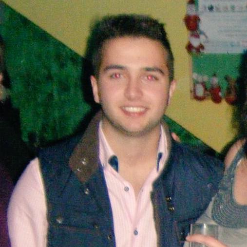 Manug94's tweet photo. Mi primer tweet del 2015 y casi que del año pasado jajajaj iiiiiuuuuuuaaaaa ! http://t.co/O12XDdX6Ex