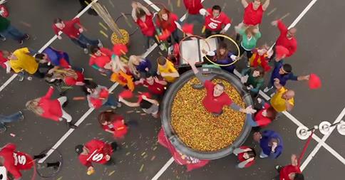 GQ_France's tweet photo. Super Bowl 2015 : les teasers des spots pub http://t.co/wdNpwLdfLd http://t.co/Z6dL6CjDvl