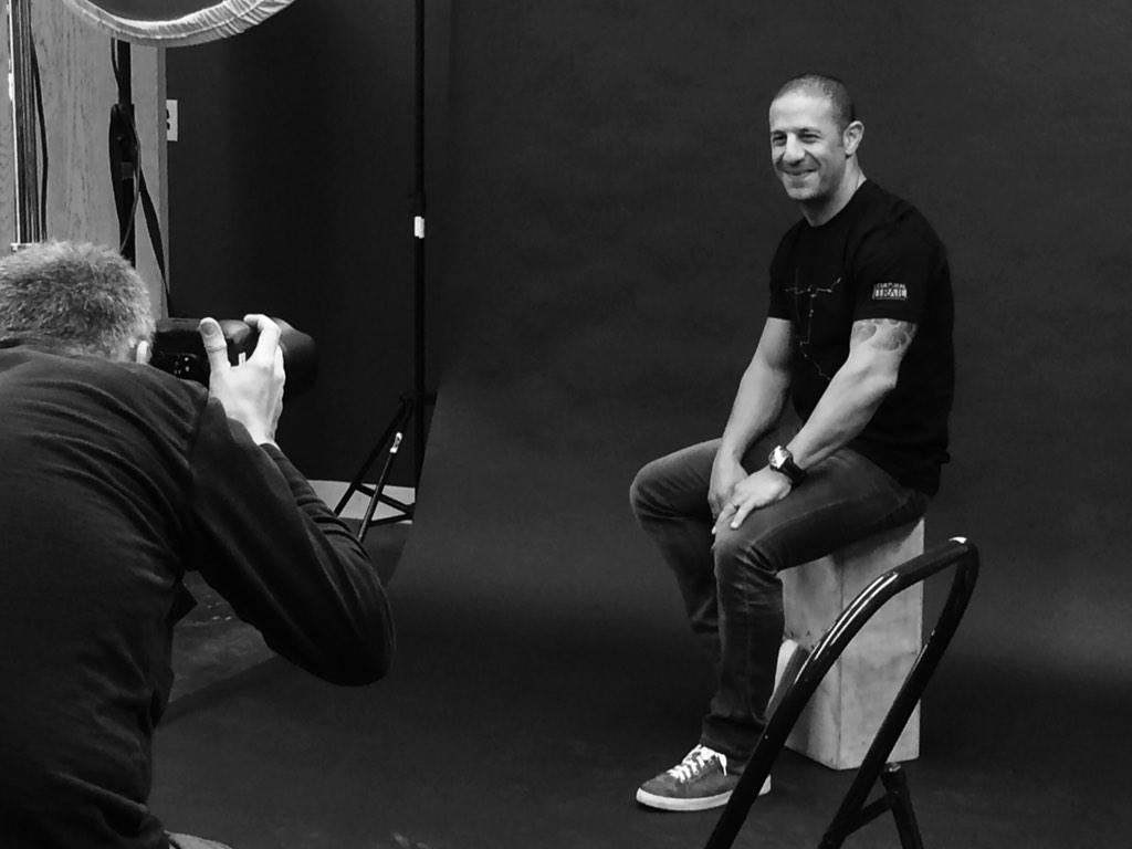 CKightlinger's tweet photo. Congratulations to #IndyCar's @scottdixon9 & @TonyKanaan: #Rolex24 winners! @PatternIndy #performanceissue http://t.co/Y06H6R2QlP