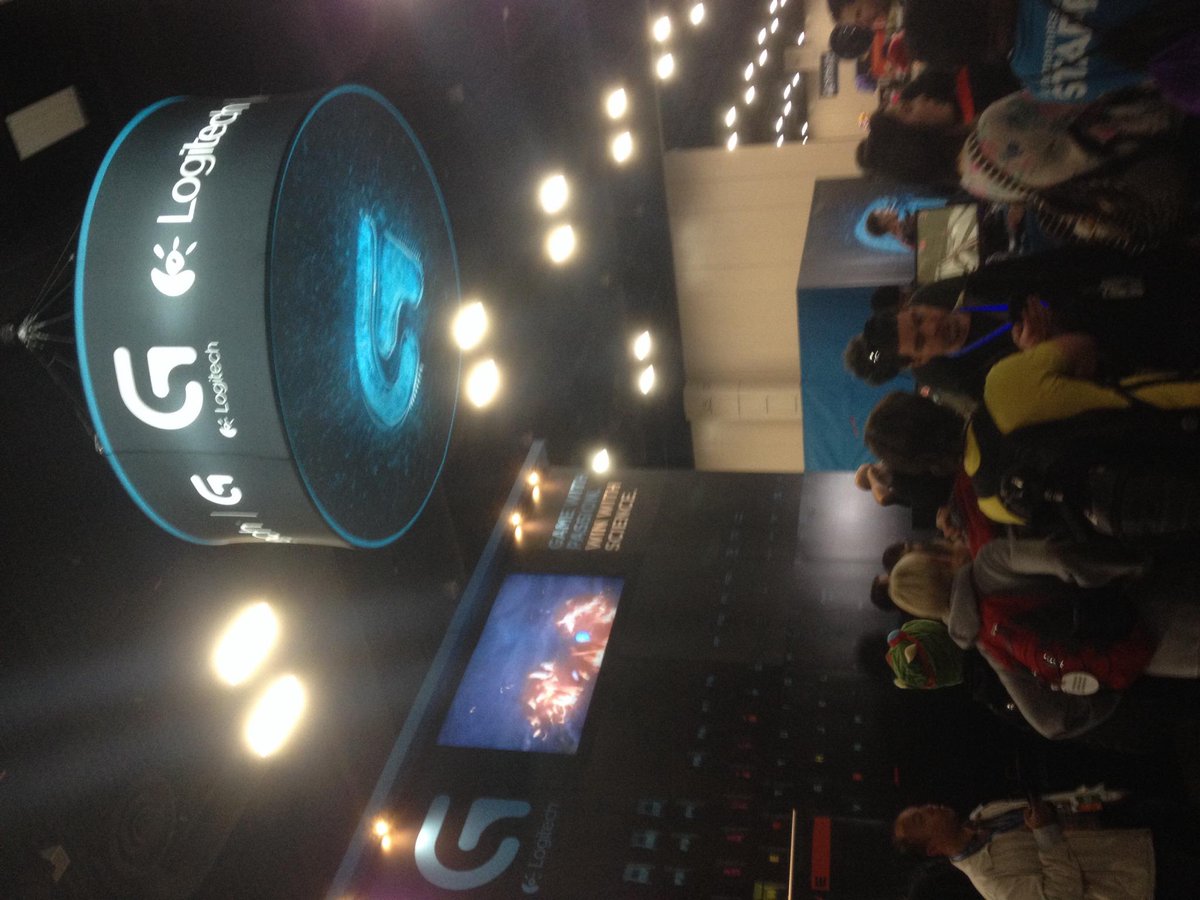Maykxor's tweet photo. #logitecG at pax south! http://t.co/LGYS1jc9yU