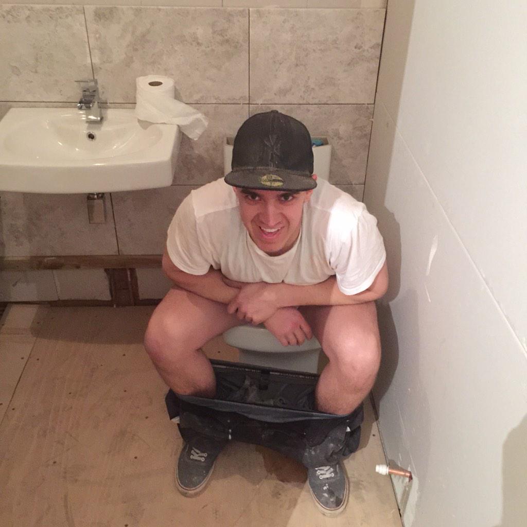 JayBoy2606's tweet photo. #bangingshit @libhx @LPerera1 @Perera__ #blockedloo http://t.co/O8jVQFnoNm