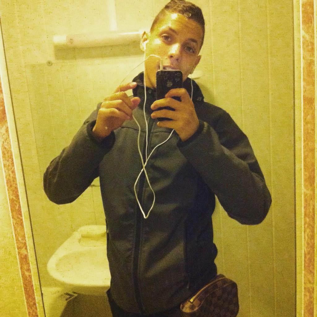 Oussem2 tweet picture