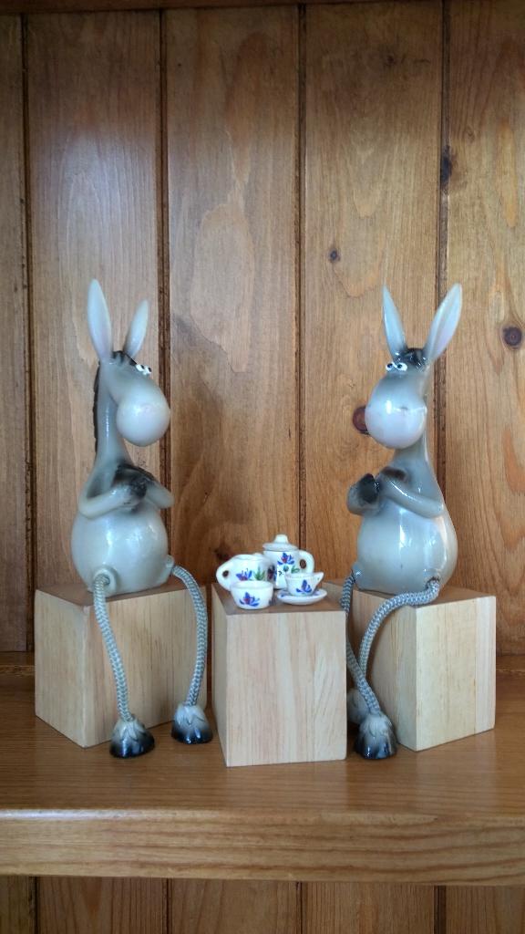 linny_jb's tweet photo. #DylanNDaisyDonkey invite U 2 #TakeABreak 2 HELP @thehorses_voice #EquineRescue #SpiritsFund
#ForTheLoveOfHorses β€π
http://t.co/tdQMxsn4Z4