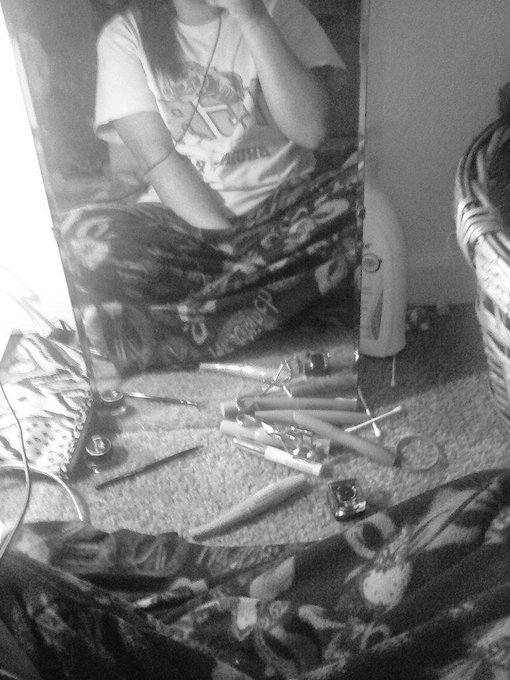 She does her make-up for a guy that doesn't notice💔 http://t.co/o14wIO2029<a href="/tag/adultsonly"class="tags"><span>#adultsonly</span></a><a href="/tag/adultcontent"class="tags"><span>#adultcontent</span></a><a href="/tag/subscribetoday"class="tags"><span>#subscribetoday</span></a>
