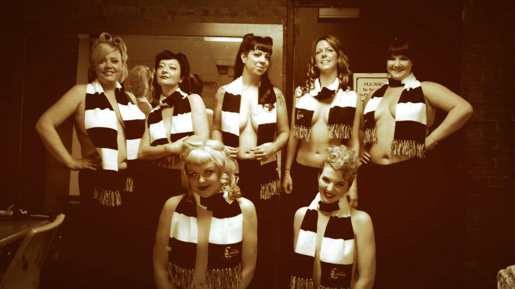 #llb wearing the official <a href="/VTBurlesqueFest/">VTBurlesqueFestival</a> scarves to keep warm this past weekend. #VTburlesquefestival