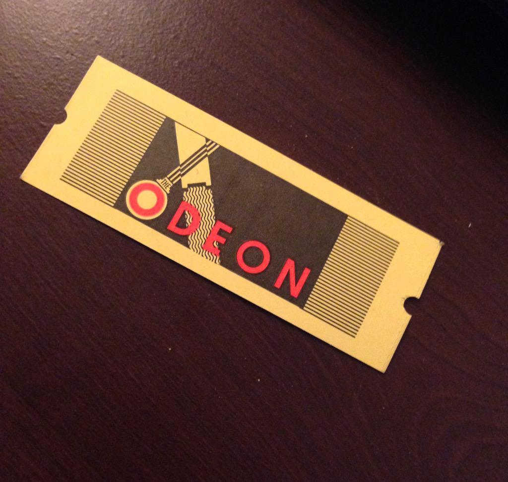 WallStStylist's tweet image. Fabulous brunch at #Odeon in TriBeCa- had the pleasure of mtg the ever dapper and stylish #adapperchick