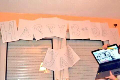 wikahe's tweet photo. @30SECONDSTOMARS I have a B-DAY too... http://t.co/SkfAr60tvl