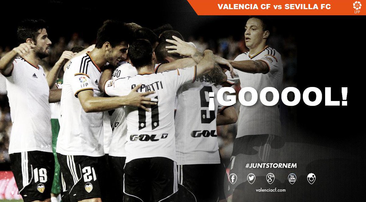 valenciacf's tweet photo. GOOOOOOOOOOOOOOOOL DE JAVI FUEGO http://t.co/GaBnqo2JKv #LoDoyTodo http://t.co/jomGfvIzZN