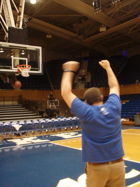 stevenselk's tweet image. In honor of Coach K's 1000... Hit the only shot I took on Coach K court. #threeball @staceyselk