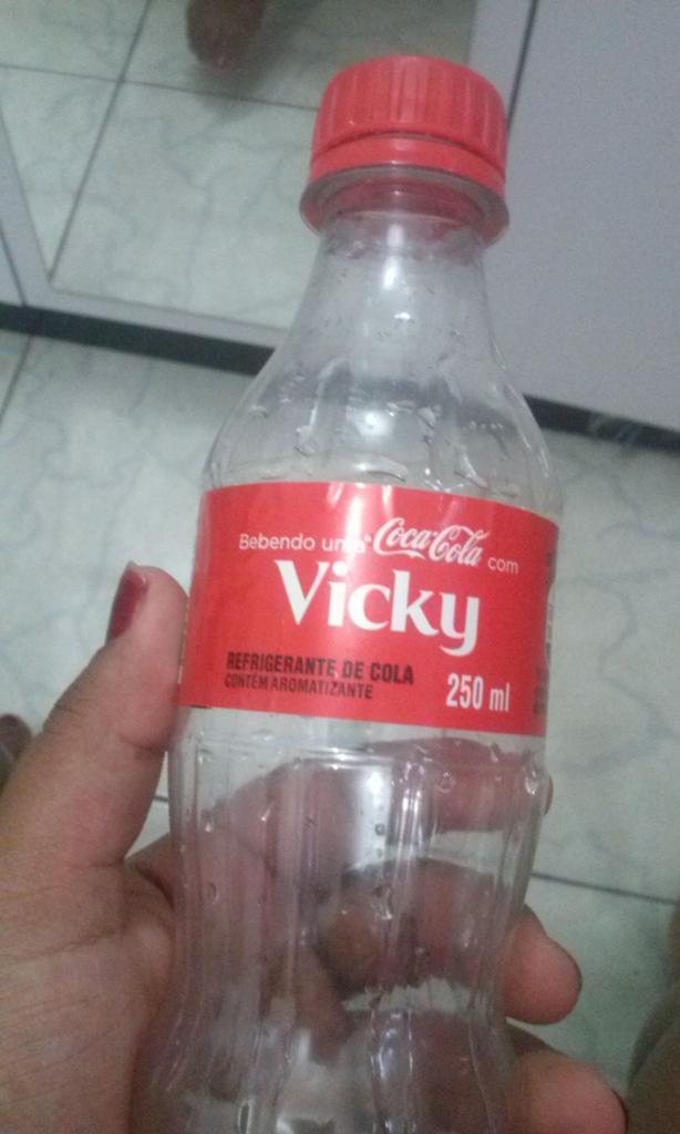 LineSa3's tweet image. olhaaa kkkk mais ou menos com voce @manugavassi