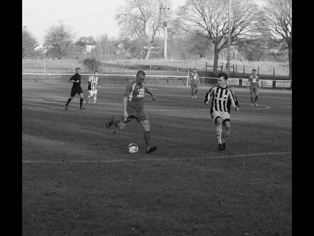 Danny_finners's tweet image. @CragelLewis this is how we do it down @AmesburyTown_FC #5:1 #goalno20 #bluearmy #titlepush