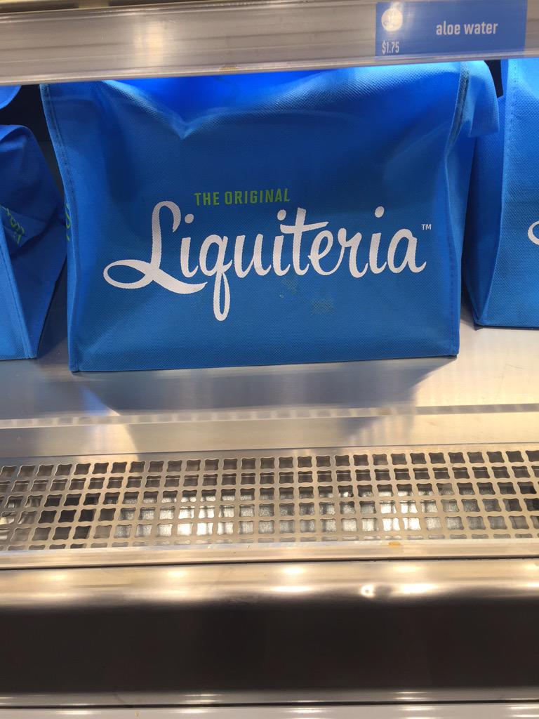 brooke's tweet photo. The next few days promise to have me at peak tweeting. #juicecleanse #notruffles #Liquiteria #loopy http://t.co/qNHUkMqHjq