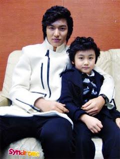 nia_IND's tweet photo. #HappyChanwooDay a.k.a little goo jun pyo  :* <3 http://t.co/x4kubwEN1t