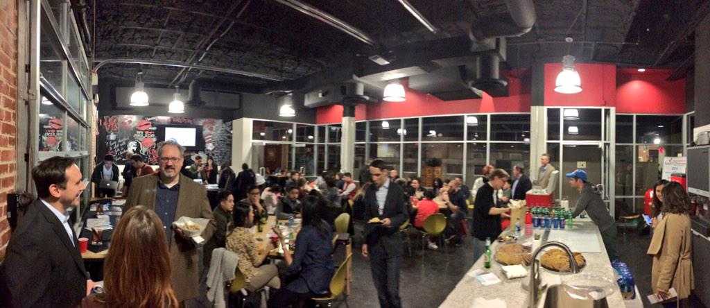 joshualim87's tweet photo. .@vakargo #LaunchParty #StartUp #vakargo http://t.co/JkkvG4pmJt