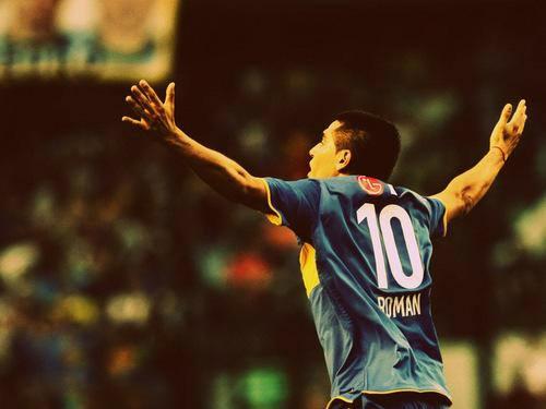JCLAROS_'s tweet photo. Día triste para los amantes del fútbol! JR Riquelme acaba de anunciar que se retira del fútbol. Gracias x todo Gigio! http://t.co/xskggdvSD6