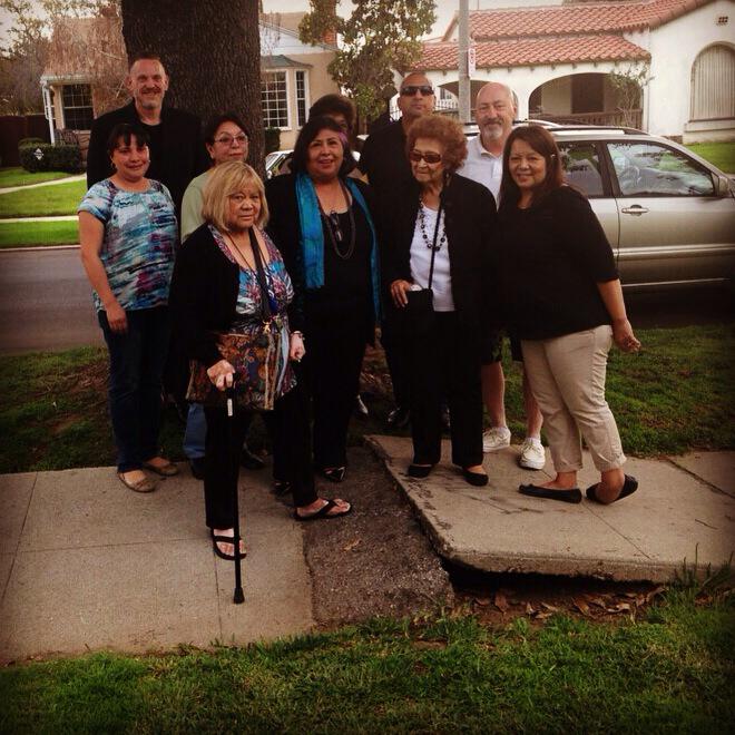 MolinaForCD14's tweet photo. Met some El Sereno residents and they aren't happy w/ the current conditions of their sidewalks-not acceptable #CD14 http://t.co/8U3bxxmwSh