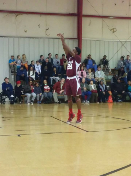 DavisAcademy's tweet photo. Elite Guard Brandon McCarver sinks the clutch free throws for the win; McCarver finished with 26 pts and 7 boards http://t.co/lJOHvN9N4K