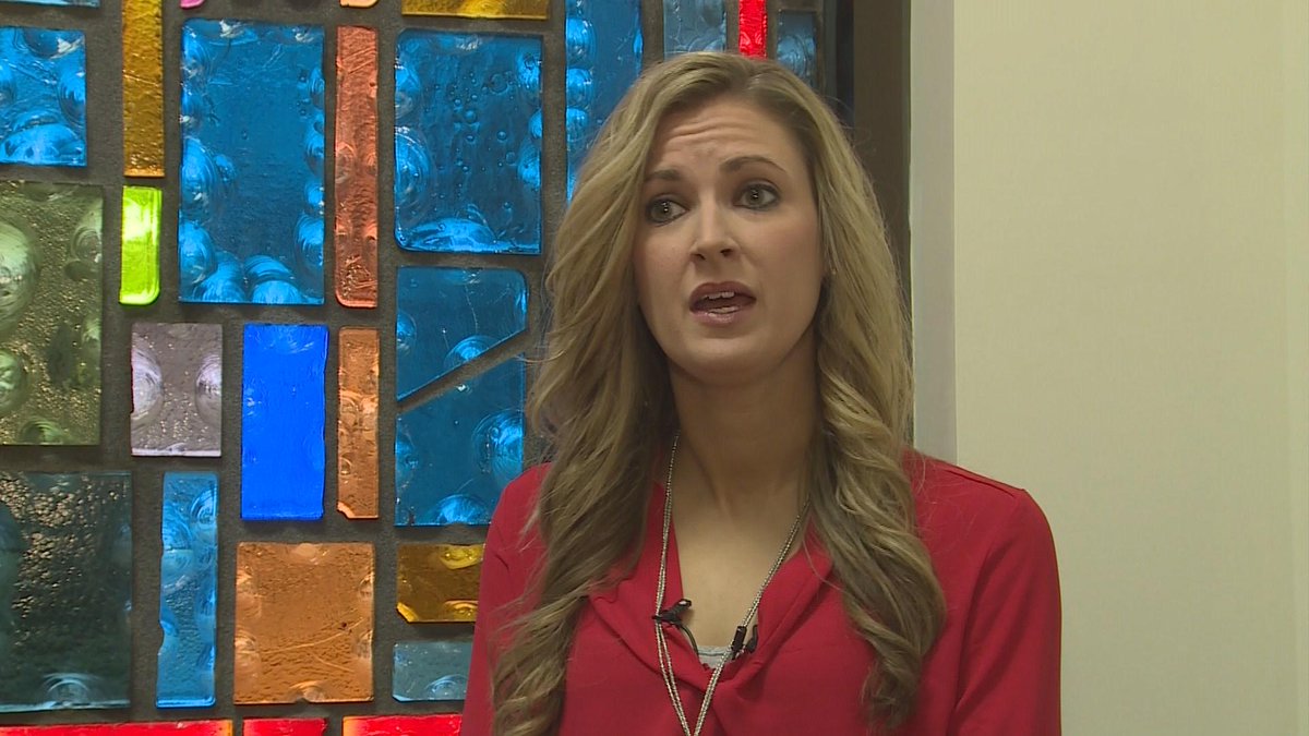 WHAS11's tweet image. Lou. Boston Marathon bombing victim shares story of recovery on.whas11.com/1Jr44PI