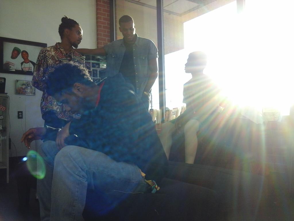 WCA___'s tweet image. Earlier had to slide through the homies shop. #SleepIsForRich @SleepisFoThRich