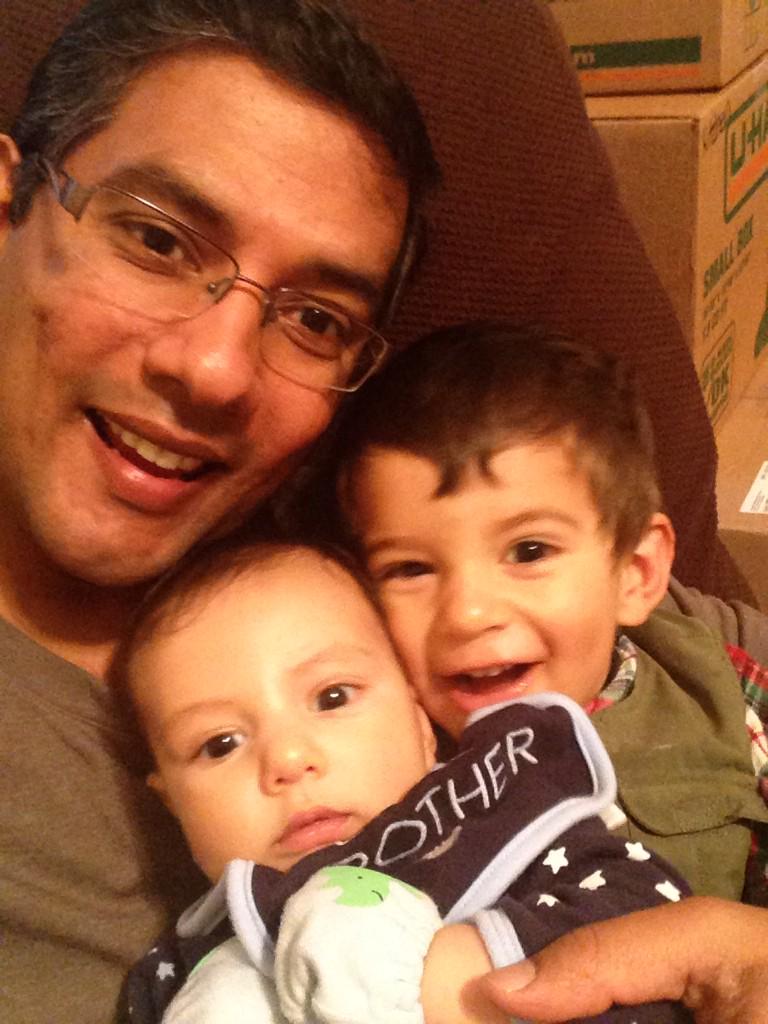esloutreach's tweet photo. I have a cool brother in @KashNathan http://t.co/yR1XIdi61X
