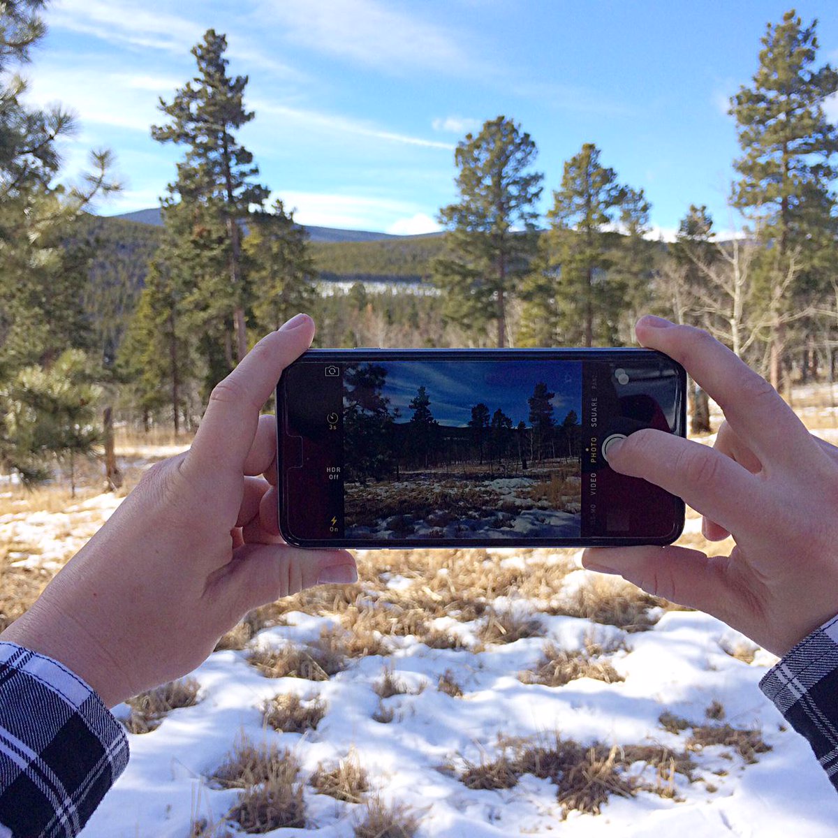 OtterBox's tweet photo. What's your favorite scene to take pictures of? #AlphaGlass #iPhone6Plus http://t.co/g4N6riPhkZ http://t.co/0VNcSuD5qM