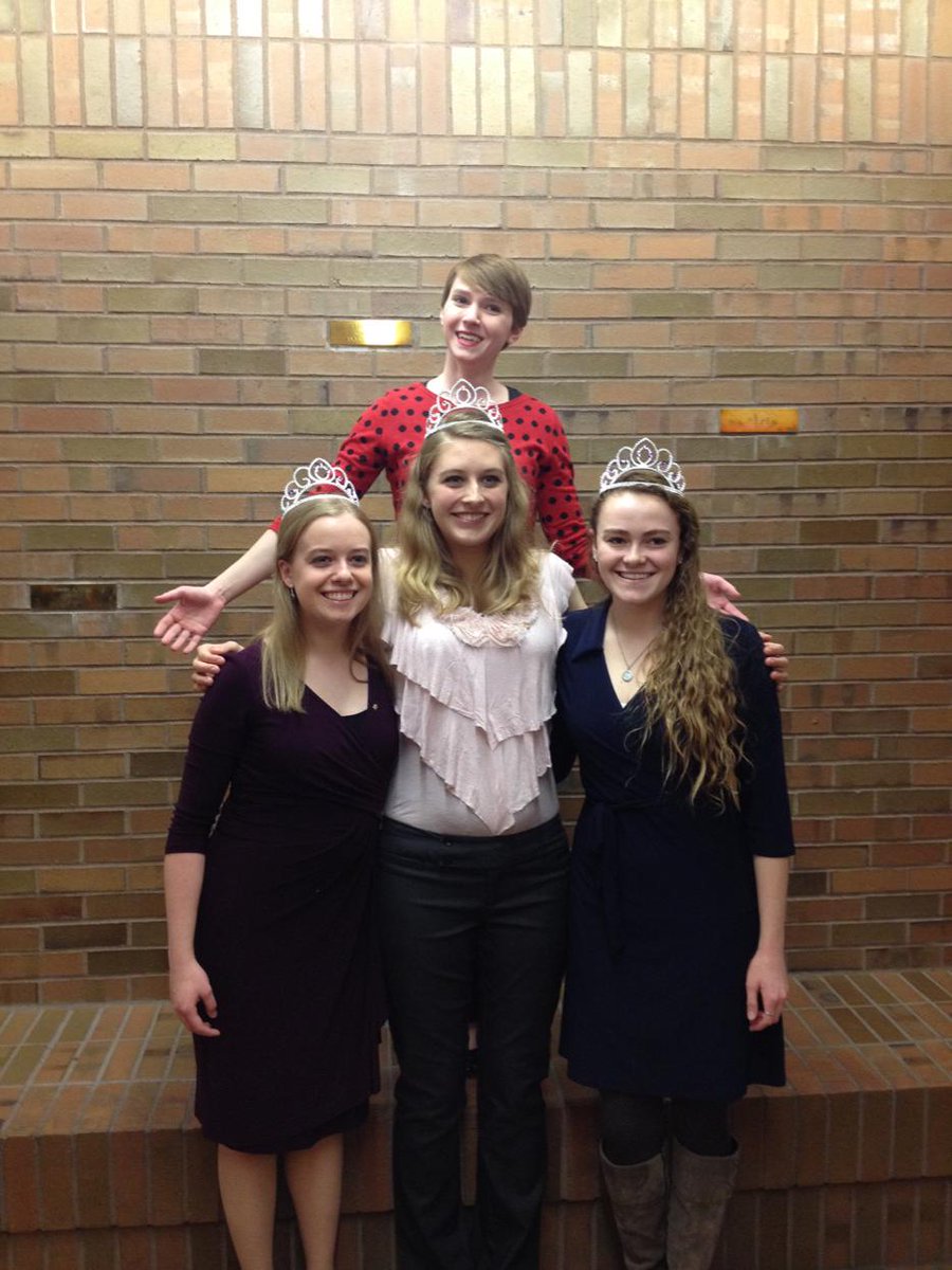 MaryFrancois's tweet photo. Me and my lovely littles! Welcome to SAI! #loveandroses http://t.co/toQIpFhpsq