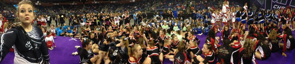 AshleeHand1's tweet photo. Best of #jamfestdenver http://t.co/LIJSuRXehm