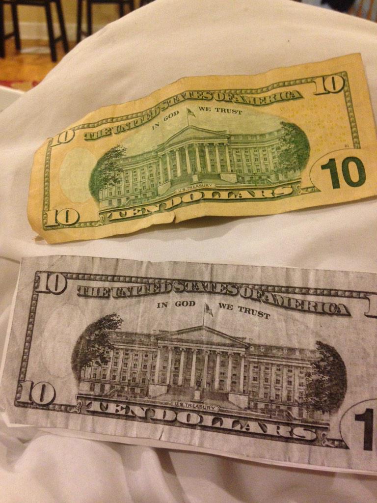 emilyvan20's tweet image. Samuel: Emily look! I have a genius idea, you can copy money to have more money! 

This kid -____-