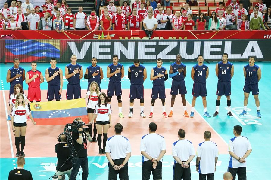pantalladeport's tweet photo. #Voleibol Artículo de @elhectormena Liga Mundial a la vuelta de la esquina http://t.co/kbQvLq2Awu http://t.co/8AjMV5eSHo