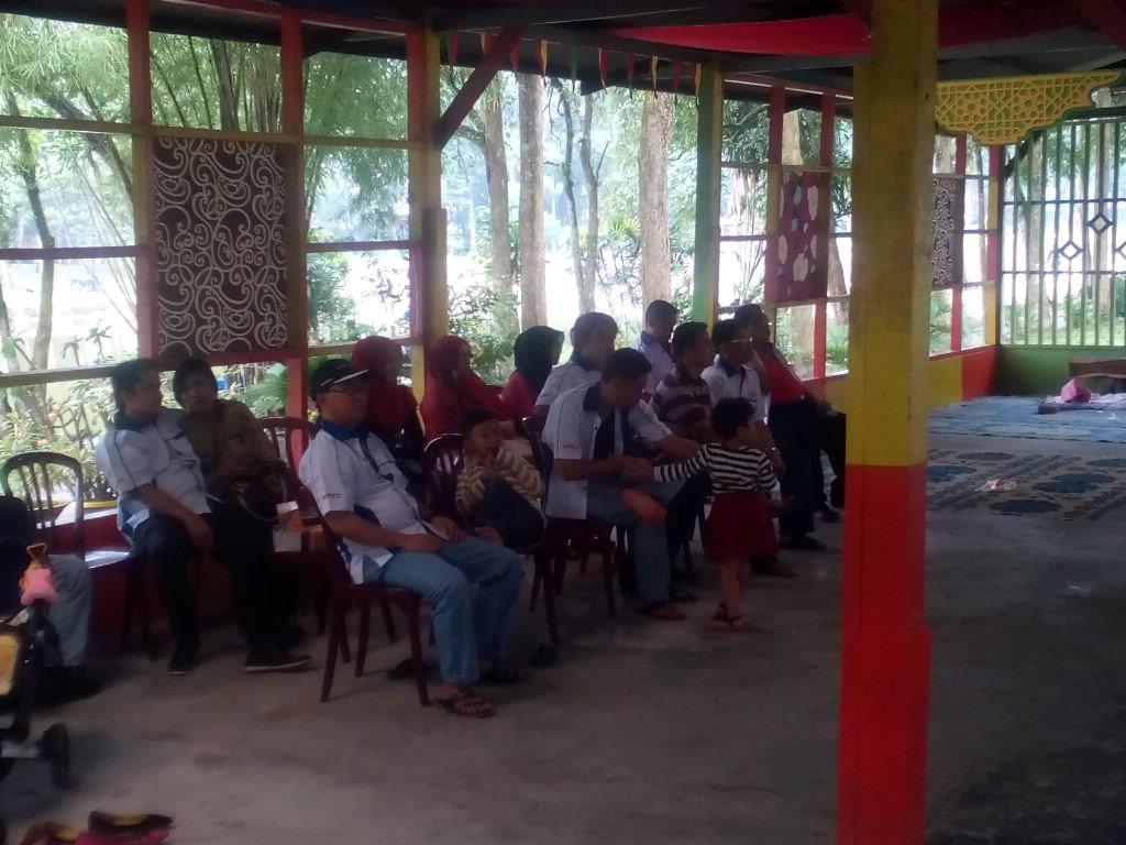 erciriau's tweet photo. HUT ke-2 ERCI Chapter Riau Minggu 25 Jan 2015 di Alam Mayang http://t.co/7GfkRKRMfh