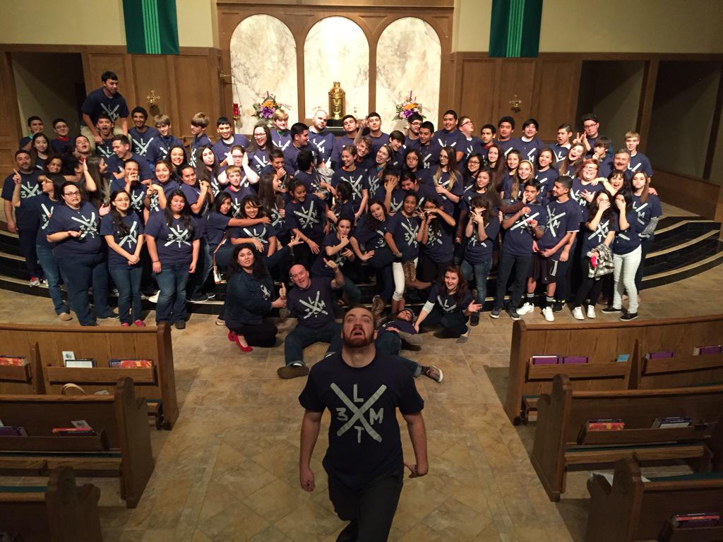 3MYouthMinistry's tweet photo. We are St. Mary of the Miraculous Medal Life Teen. @LifeTeen @3MLifeTeen #3MLT #LifeTeen http://t.co/J4Q0tbuIdv