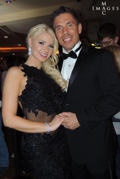 Thank you. Live the picRT @photomac1 The big winners of @avnawards @AnikkaAlbrite @MickBluexxx http://t<a class="tags" target="_blank" title="On Twitter" href="/?out=eyJ0eXAiOiJKV1QiLCJhbGciOiJIUzUxMiJ9.eyJpYXQiOjE3MjcyNTIwOTMsImlzcyI6InR3cG9ybnN0YXJzLmNvbSIsIm5iZiI6MTcyNzI1MjA5MywiZXhwIjoxNzU4Nzg4MDkzLCJyZWRpcmVjdF91cmwiOiJodHRwczovL3R3aXR0ZXIuY29tL3Bob3RvbWFjMSJ9.OZ2QSyBqZFYP6Se6BKciZhlrFxm_AHBMdTUpxJ1VvPRERC935x5W0vk7omE_GtxC-VmKafLVGea-RrQj2D8e-A">@photomac1</a><a href="/tag/reelseduction"class="tags"><span>#reelseduction</span></a>