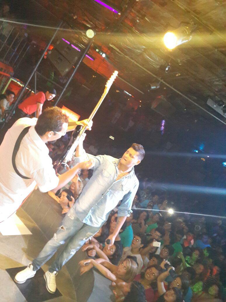 <a href="/KonoClub/">Complejo Kono Club</a> <a href="/maxi_8corazones/">maxi gavilan</a> @josema_8c