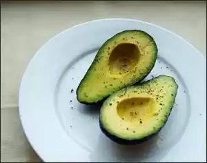 #Avocado Promoot #Celdood #Kankercellen &amp; Gunstige Invloed #Hart &amp; Verlaagd LDL #Cholesterol bit.ly/avocadosuperfo…