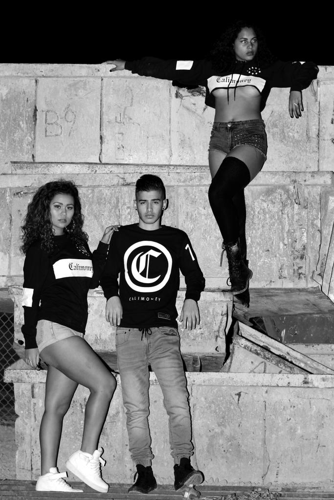 Mrdadandnem's tweet photo. #calimoney season approaching @ZydayaTheFirst & @kylieecarolino http://t.co/RjyjF5USWy