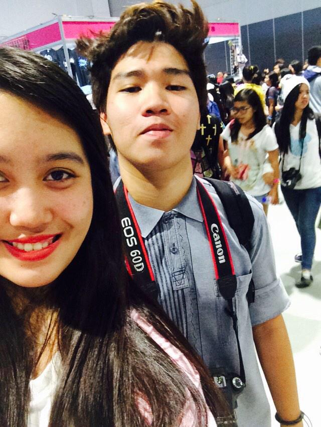 OYYYY 17 KA NA BA?? HAHAH MAGKA AGE NA TAYO !!! HAPPY BIRTHDAY SHEENA HALILI JK MANLIBRE KA PIZZA PLS 