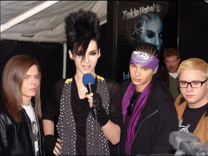 Gott_der_Lust's tweet photo. @Bandsintown @decodeltd #THxBIT Please, Polaroid! #TokioHotel #TomKaulitz http://t.co/UDo0FB0QOc