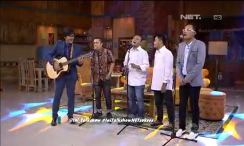 Aaja142Dewi's tweet photo. Kerennn @Duosolpet @OlicDragon23 @Ini_Talkshow @newsuleprikitiw @andretaulany74 #IniTalkshowNETsukses http://t.co/qzh9xUeZ5b