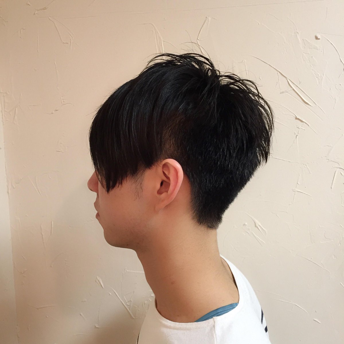 ট ইট র 内田聡一郎 今日はパスピエの成田ハネダくん Narihane が来店 けっこうイメチェンしました 後ろはベリーショートで 前髪長めな感じ 今年はlive観に行きたい Http T Co 6wo3ds5tdt