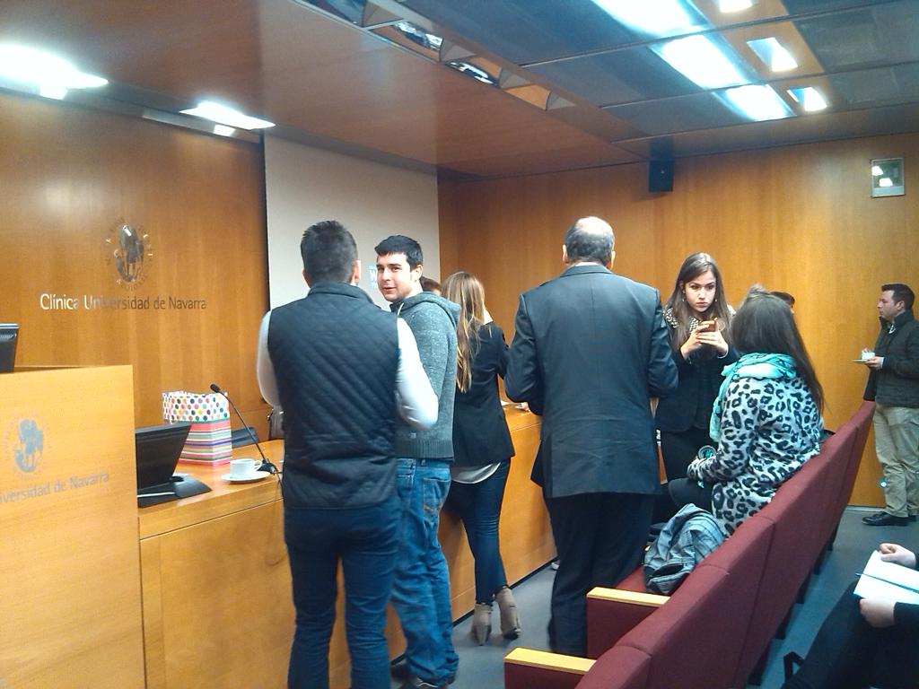 Cun1myf's tweet photo. Charla productiva con una gran persona, Pilar. #sempresa #CUN http://t.co/XI2Q9Z3du9