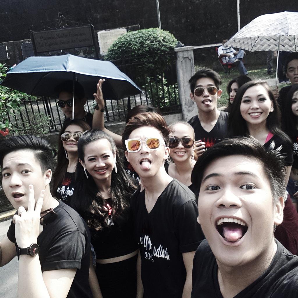 natealzs's tweet photo. Parade of Excellence / alay-lakad with my co-candidates. :) #MapúaXC #MapuaAt90 #MrandMsCardinals2015 http://t.co/We2Gj5SLNk