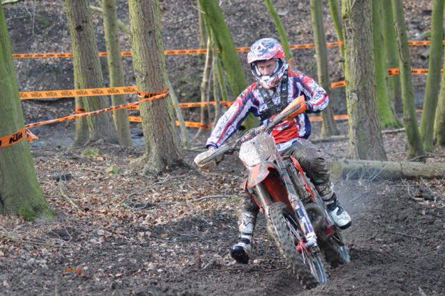 pcooper14's tweet photo. @Leeeddy6 Here is a photo from Tong yesterday. http://t.co/9Zpvd2YVEh