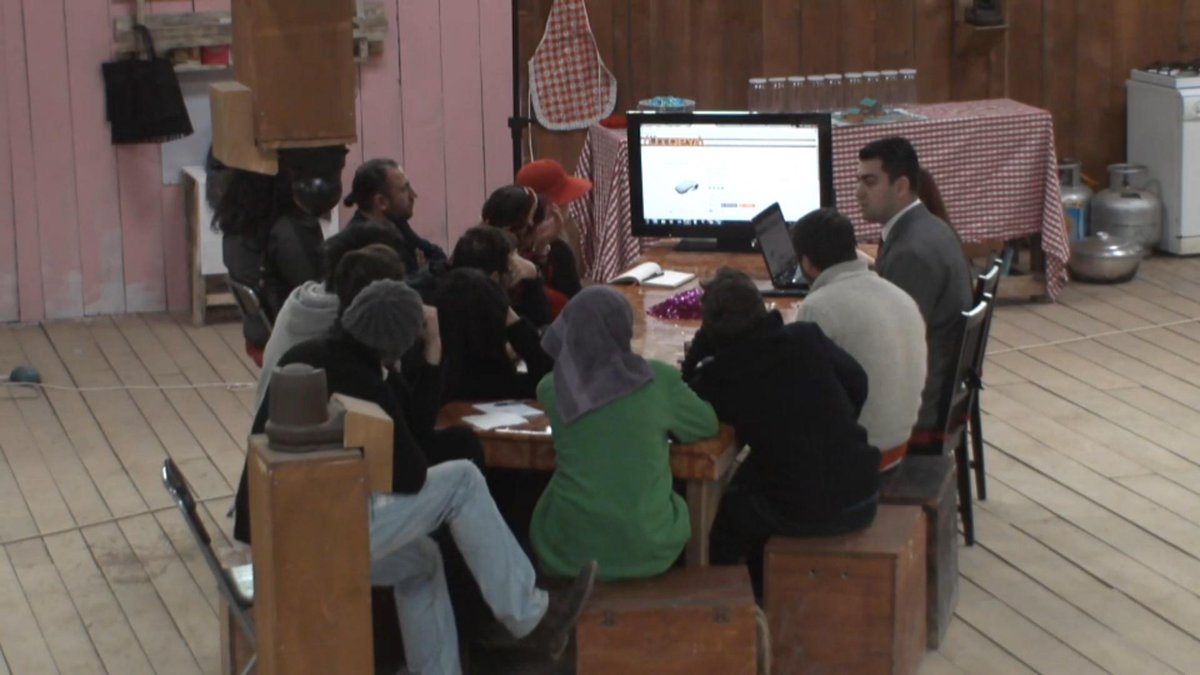 Ütopya yarışmacıları E-Ticaret hakkında bilgi almaya devam ediyor. #ütopya #semih