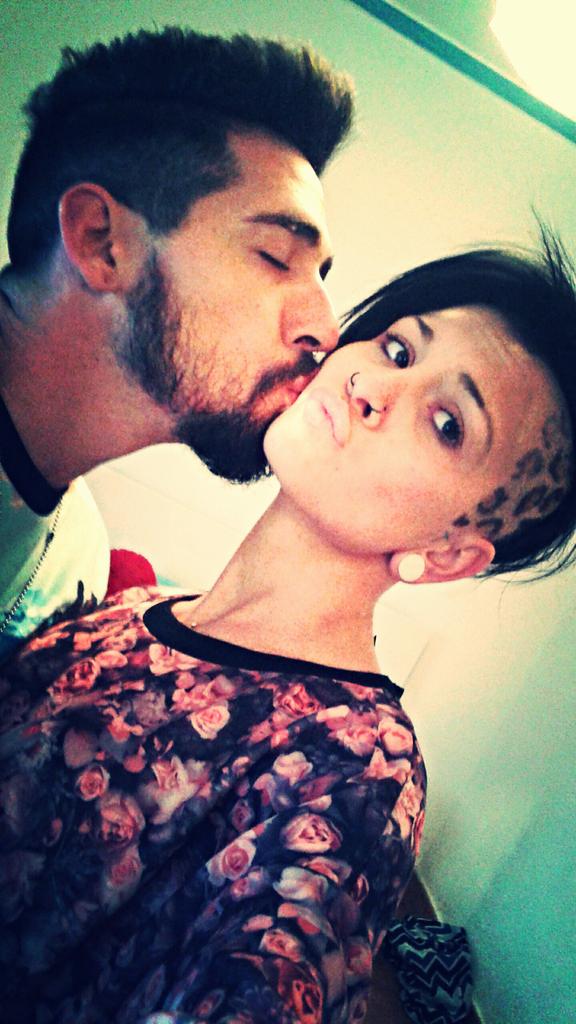 judiit23's tweet photo. Luchando por lo qe amoo! Te quiieri miiviida❤ erees lo mejor qe tengo , qe he tenido y tendre! http://t.co/cFPPpMssVe