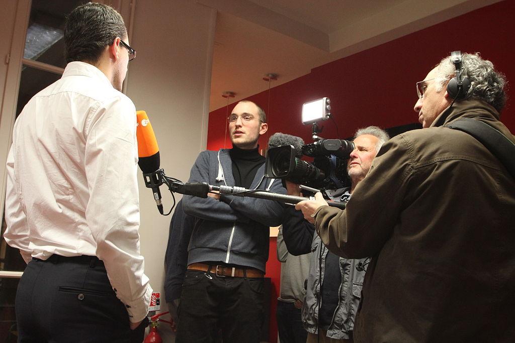 Pyb75's tweet photo. Marathon média #WikiCheese : interviewé par Rue89, RFI, ZDF, Berliner Zeitung, Transaero (Lionel Allorge CC-BY-SA 3) http://t.co/8eDiTznHjr