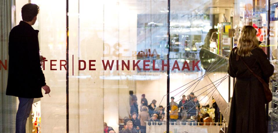 ZnorMagazine's tweet photo. 10 gratis duokaarten voor #DubieusDesign presale, nu vrijdagavond, goed glas cava inbegrepen: http://t.co/ulLdXuYUZx http://t.co/5Jwe8RIGbD