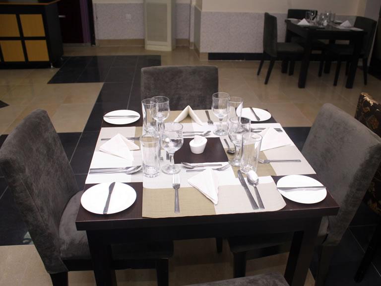 eastgatehotels's tweet photo. EastGate Hotels... Walk Into Luxury http://t.co/icBfjvK5k4