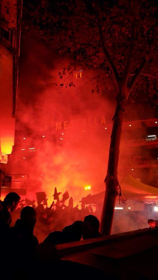 Carlos_gr95's tweet photo. Buenos y valencianistas días!!!! #AMUNT http://t.co/96qKrhZXWz