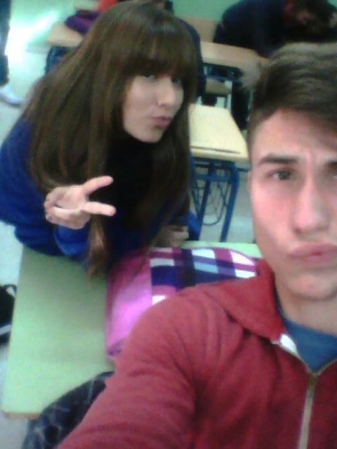 veronicacor19's tweet photo. #classs #beee #cabraaa #doraaaa @Danieldora1 http://t.co/umFcmyK8N7