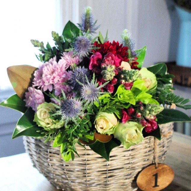 Mañana por la tarde hay taller de Bouquet... Ahí lo dejo. 😉Info@magnoliaandco.es magnoliaandco.es